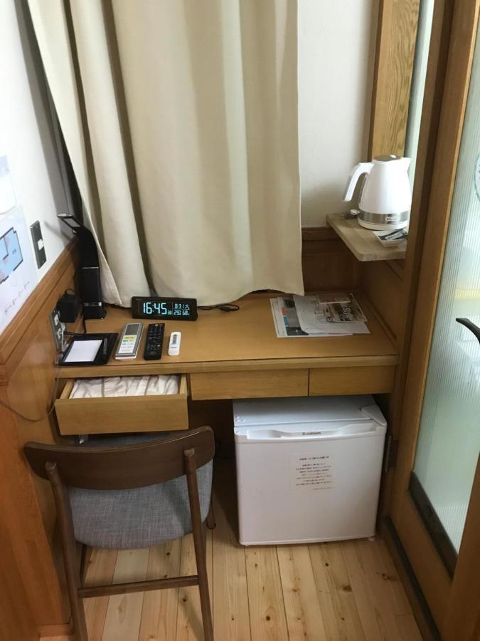 Business Hotel Crescent Токіо Екстер'єр фото