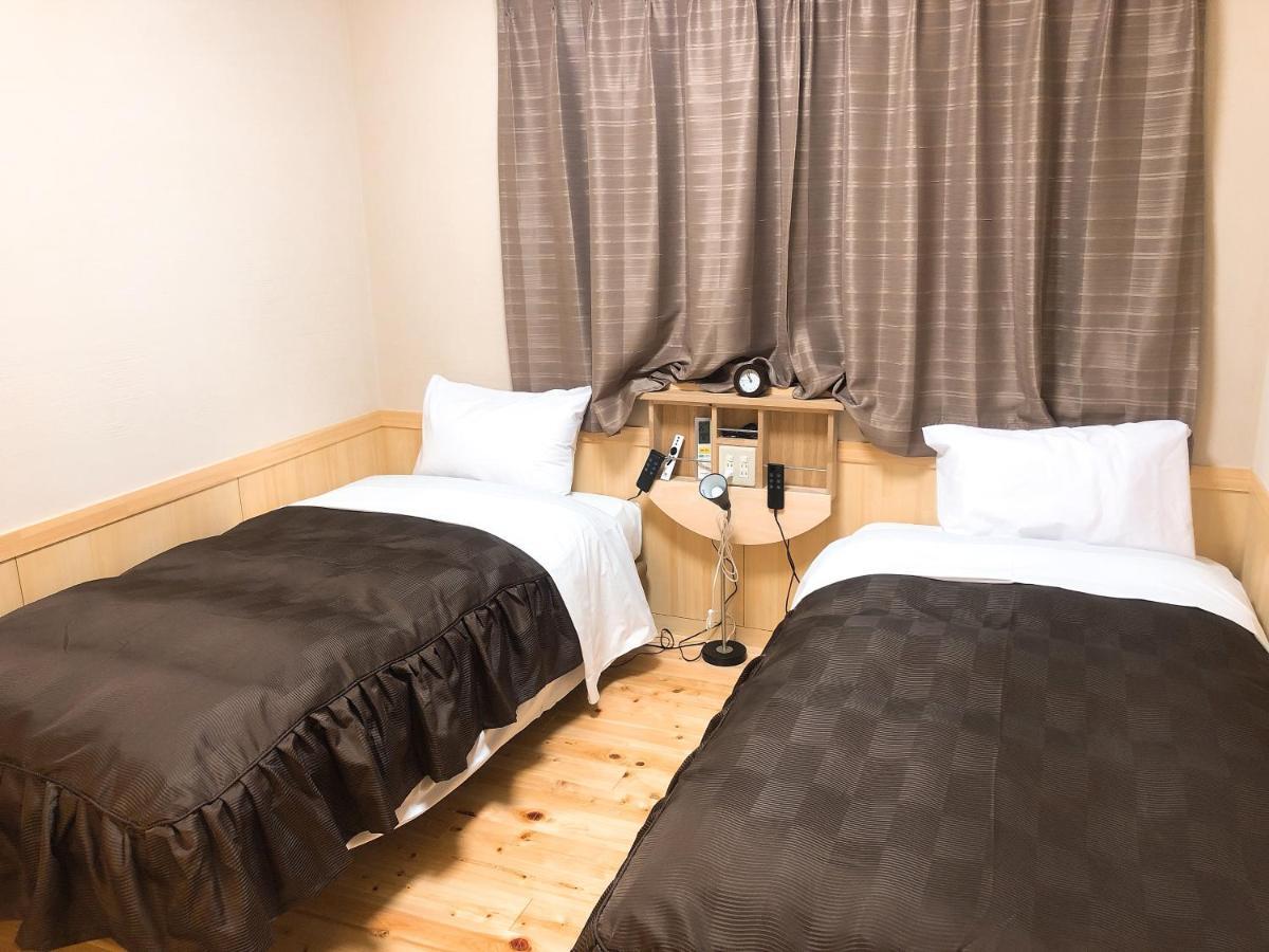 Business Hotel Crescent Токіо Екстер'єр фото