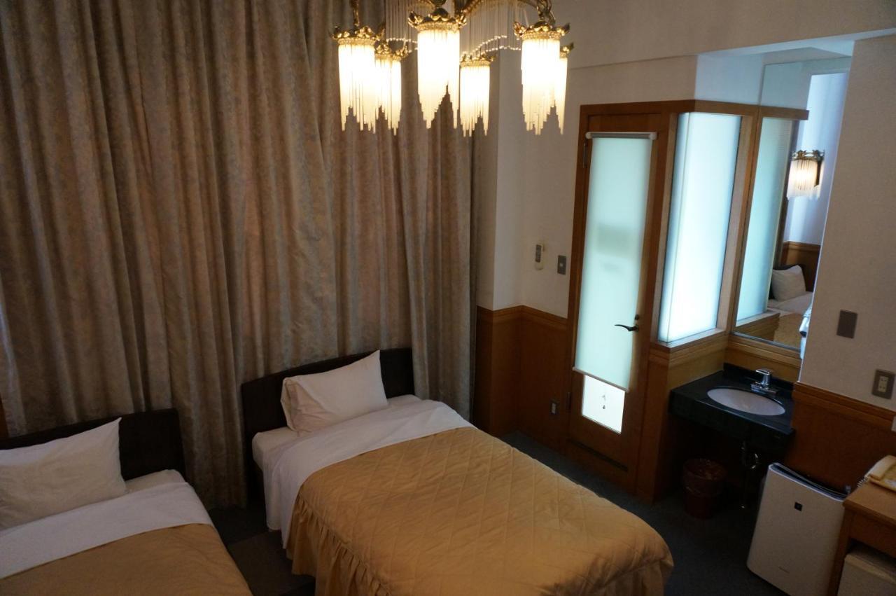 Business Hotel Crescent Токіо Екстер'єр фото