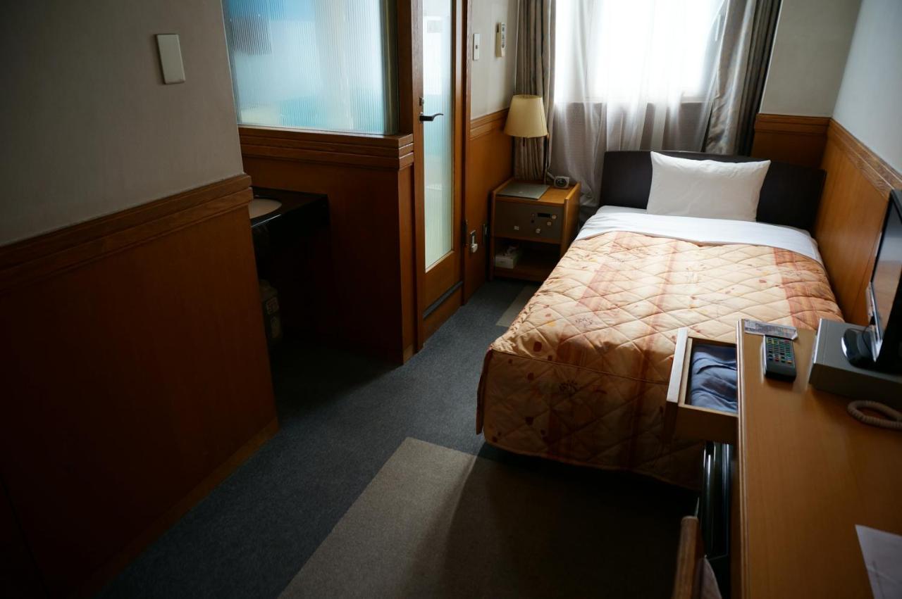 Business Hotel Crescent Токіо Екстер'єр фото